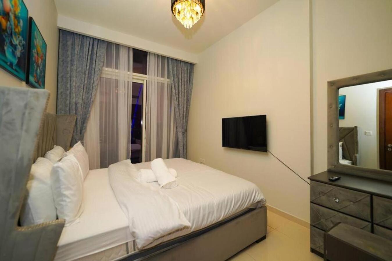 Apartment Brown Stone -canal View Vera Ii Dubai